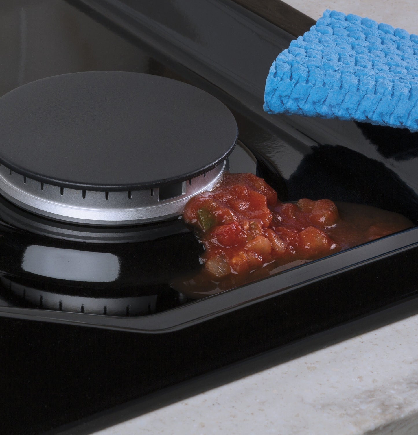 GE Profile™ 30" Built-In Gas Cooktop with 5 Burners and Optional Extra-Large Cast Iron Griddle
