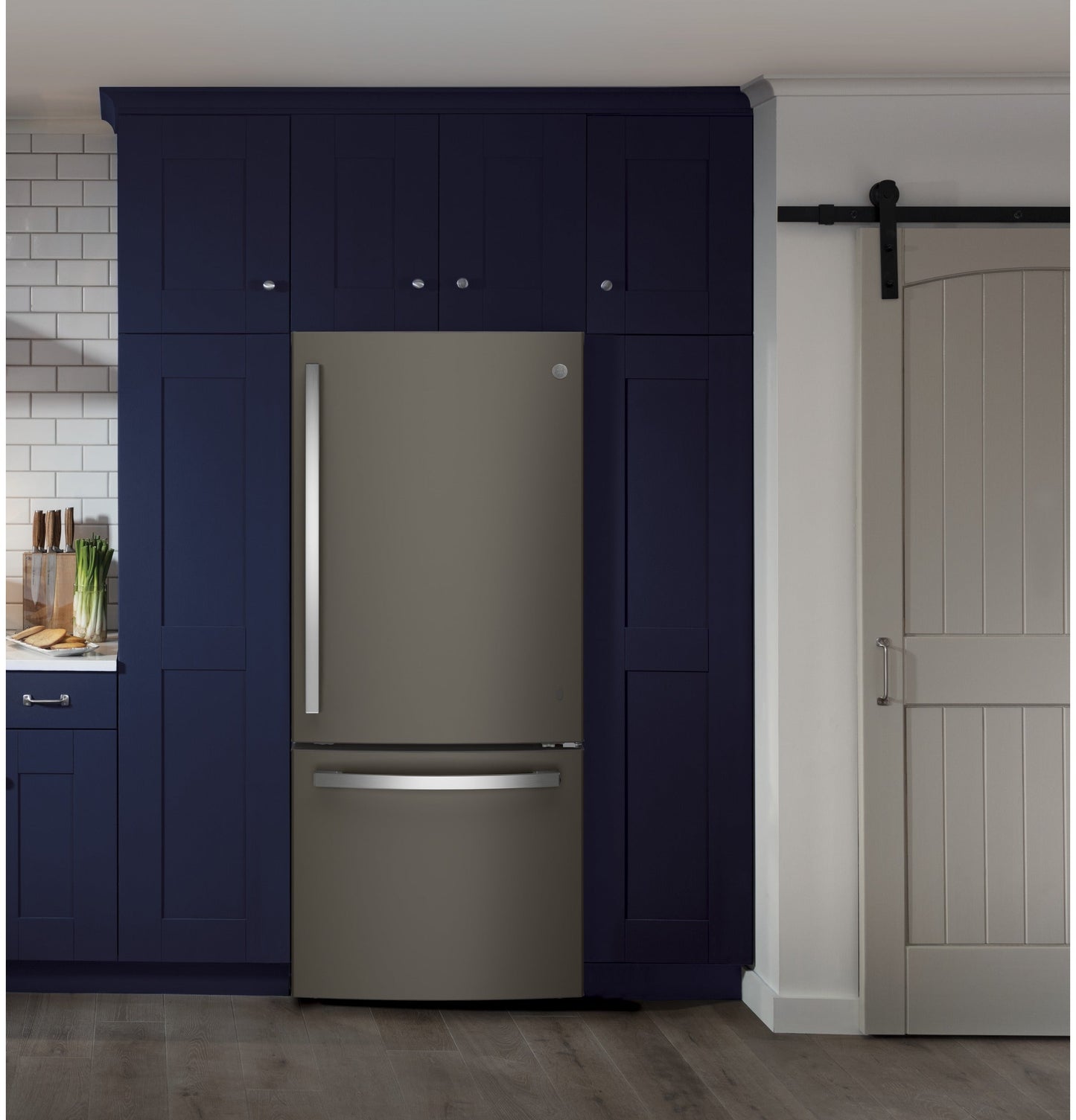 GE® ENERGY STAR® 21.0 Cu. Ft. Bottom-Freezer Refrigerator