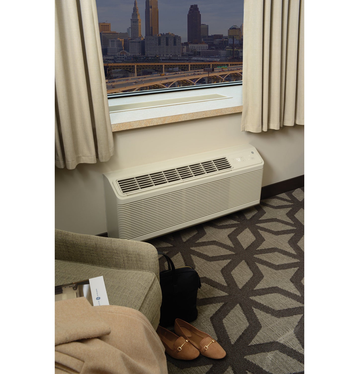 GE Zoneline® Cooling and Electric Heat Unit with Makeup Air, 230/208 Volt