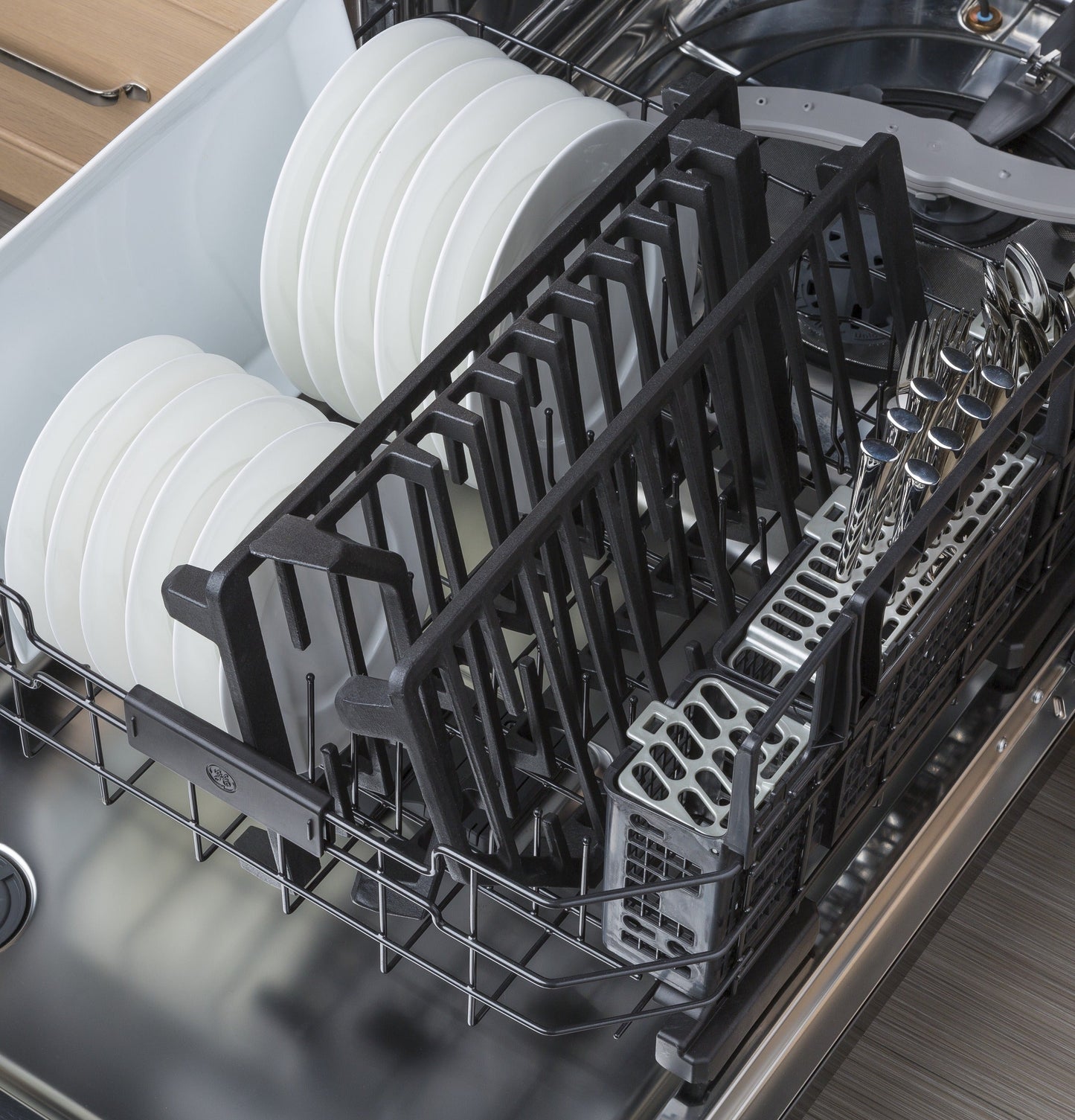 GE Profile™ 36" Built-In Gas Cooktop with Optional Extra-Large Cast Iron Griddle