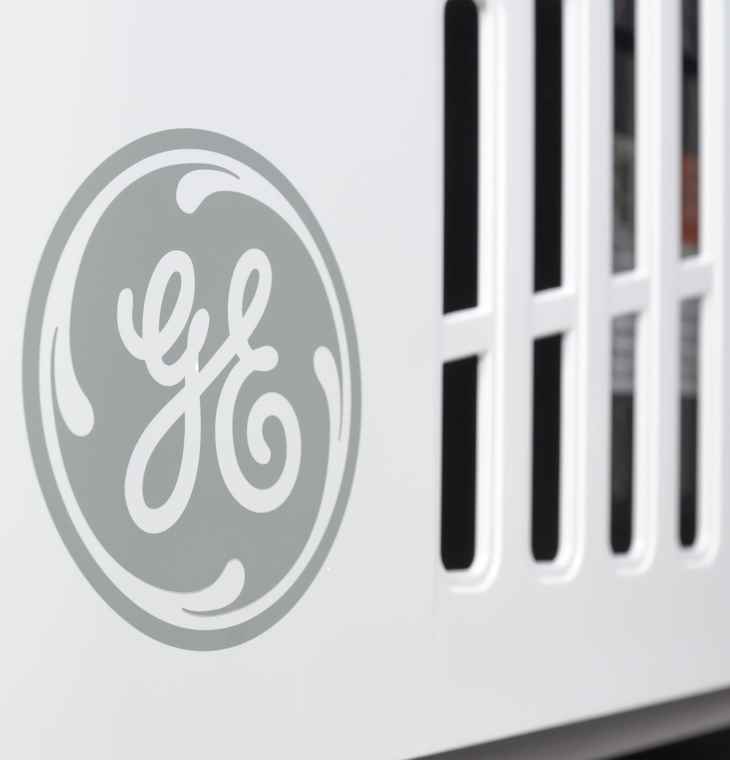 Exterior RV Air Conditioner 13k