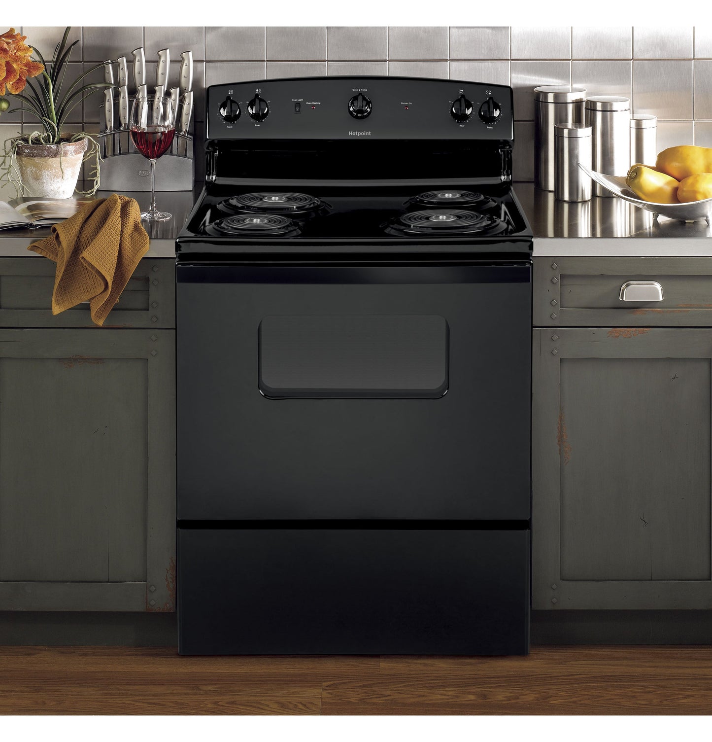 Hotpoint® 30" Free-Standing Electric Range