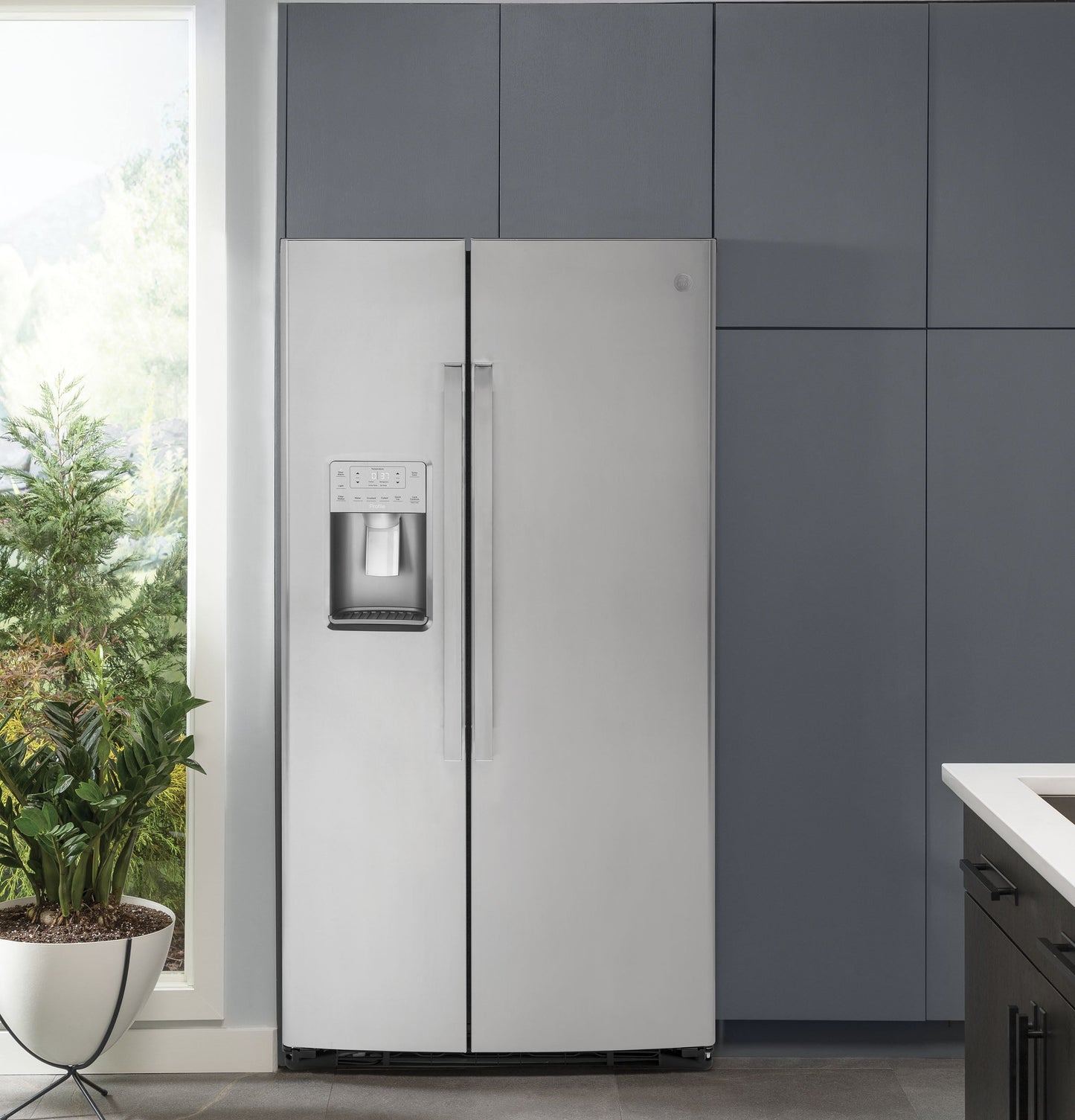 GE Profile™ Series ENERGY STAR® 25.3 Cu. Ft. Side-by-Side Refrigerator