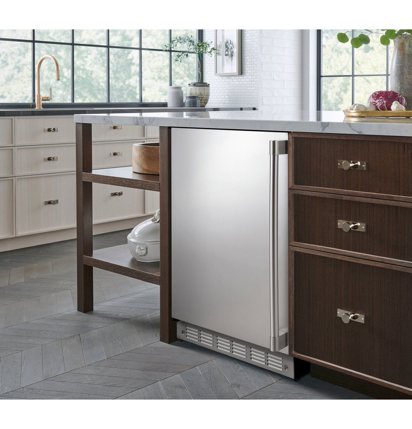 Monogram Fresh-Food Refrigerator